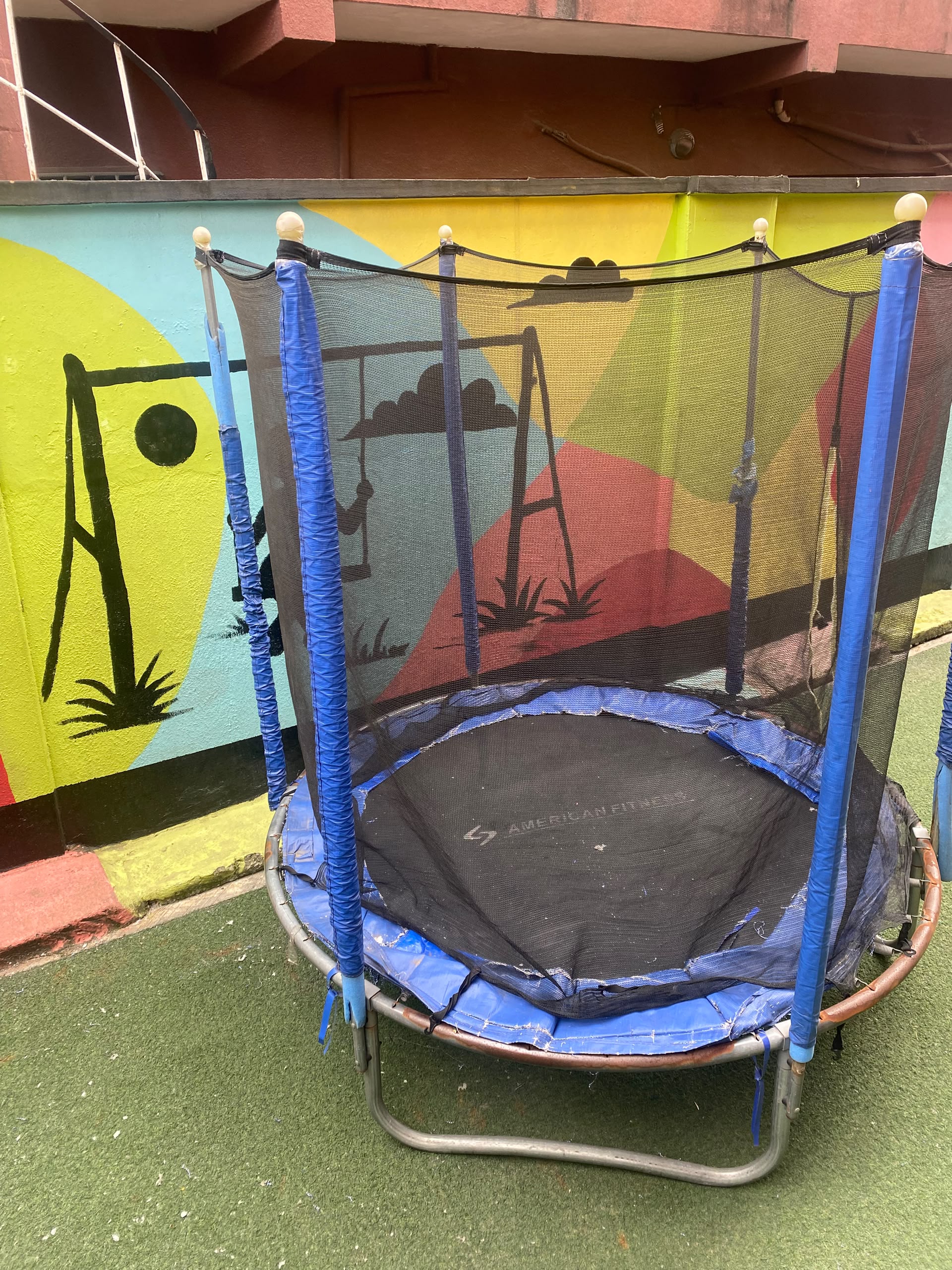 Outdoor Safety Net Trampoline Zone